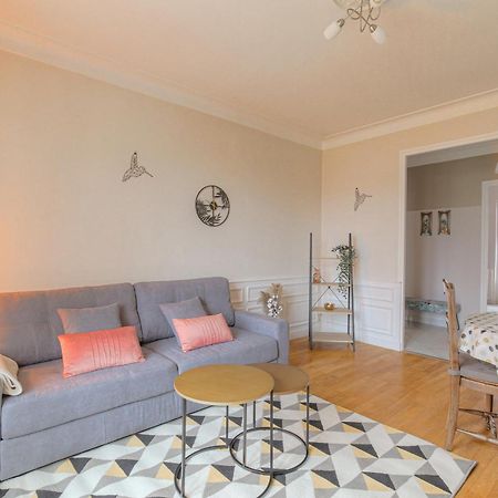Le Parilly - Ma Cabotte Apartman Vénissieux Kültér fotó