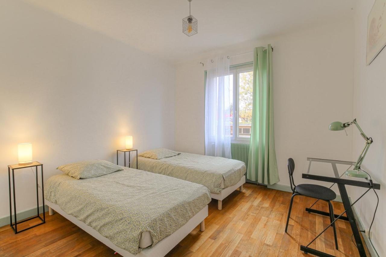 Le Parilly - Ma Cabotte Apartman Vénissieux Kültér fotó