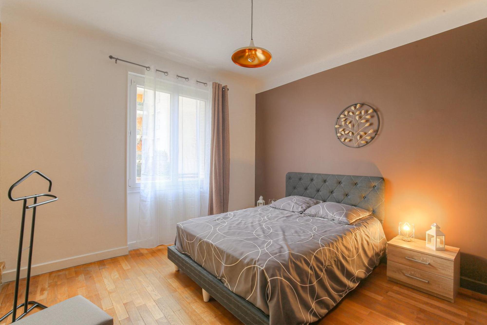 Le Parilly - Ma Cabotte Apartman Vénissieux Kültér fotó